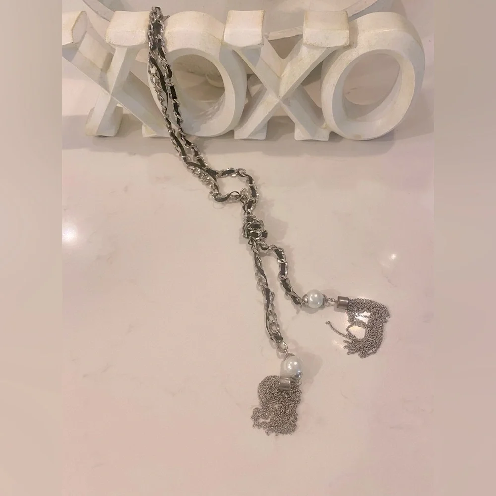 WHITE HOUSE BLACK MARKET Chain Ribbon Tassle Necklace | EUC | MSRP $149